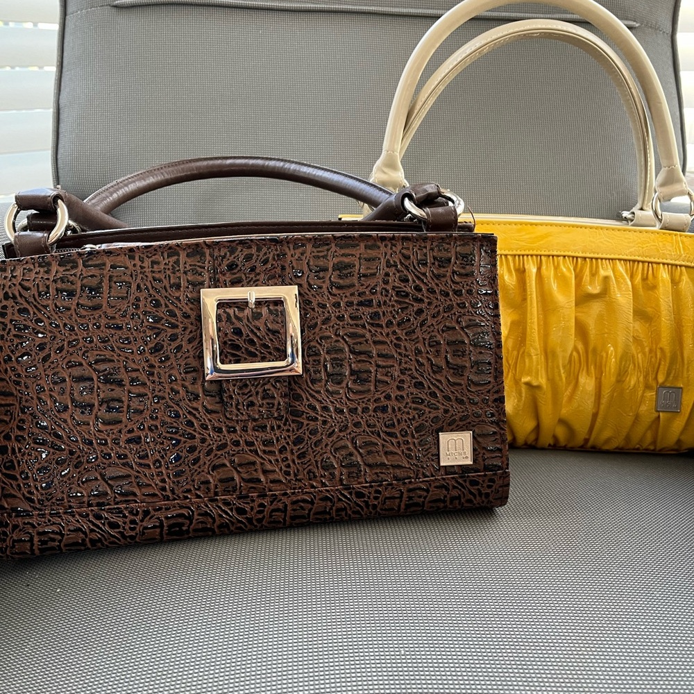 Miche purses and shells